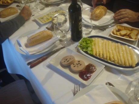 ¡Muy buenas a todos!

Estaba dando un paseo por el foro, cuando me he dado cuenta de que no había un hilo 51