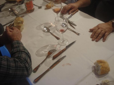 ¡Muy buenas a todos!

Estaba dando un paseo por el foro, cuando me he dado cuenta de que no había un hilo 50