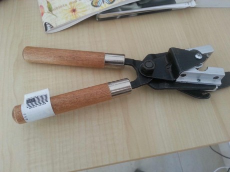 Vendo este kit de fundicion, todo el lote completo, no vendo por separado, creo que el precio es mas que 00