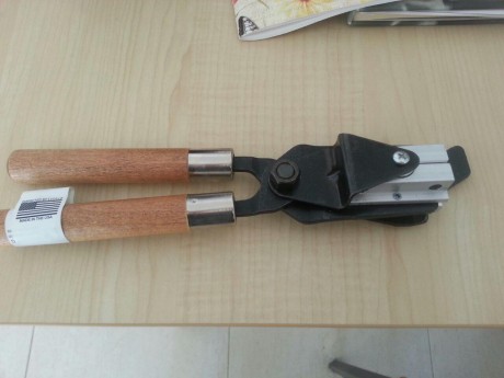 Vendo este kit de fundicion, todo el lote completo, no vendo por separado, creo que el precio es mas que 10