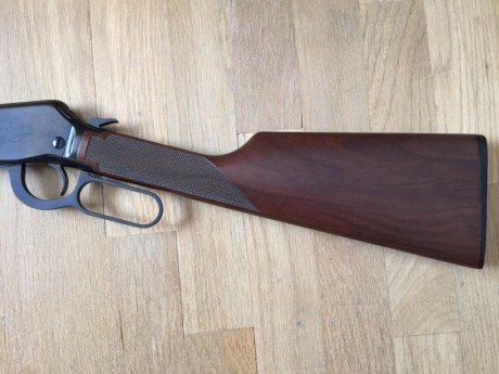 VENDIDA, SE PUEDE BORRAR
Carabina Winchester 9422 (22LR), es una edición limitada para coleccionistas, 12