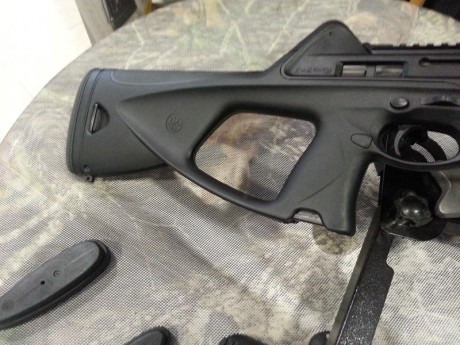 Sin apenas uso, ha disparado dos cajas de balas. Cambio por rifle de caza de mi interés y en similar estado 01