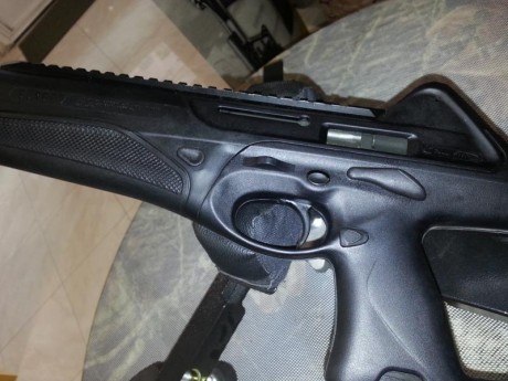 Sin apenas uso, ha disparado dos cajas de balas. Cambio por rifle de caza de mi interés y en similar estado 21