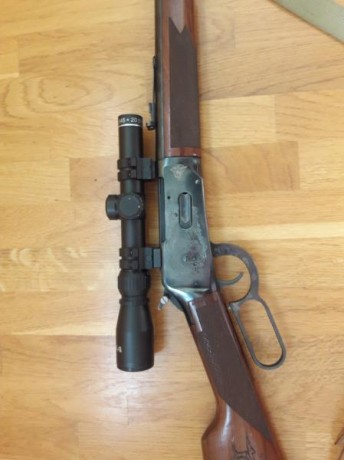 Vendo rifle Winchester modelo 94 AE calibre 30/30.
Es de expulsion lateral lo que permite colocar visor.
Tiene 00