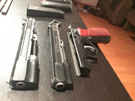A la venta la CZ75B con el kit kadett de 22 con miras LPA, 2 caragadores de 9 y dos de 22, cachas originales 10