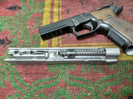 Vendo Sig Sauer P 226 X Five AL SO 5", la aligerada, peso 1030g.
Disparador ajustable entre 1 y 1,600 42