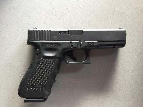 VENDO GLOCK 22 (GEN 4) calibre 40SW.
Se encuentra en Barakaldo (Bizkaia).
Viene con 2 cargadores, con 01