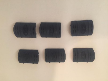 Vendo tubo de culata de AR15, marca Schmeisser, original, de medida commercial, con castle nut incluido 11