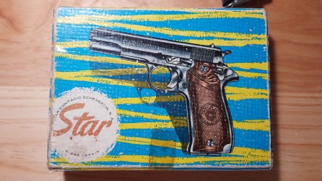 Un amigo vende ésta estupenda Star del .380 o 9 corto guiada en A. Va con dos cargadores y manual en su 02