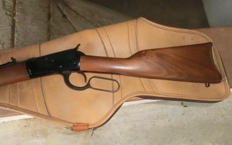 EN VENTA RIFLE DE PALANCA calibre 44 magnum, marca ROSSI  modelo  92. En Estado perfecto. Ni una rayada. 12