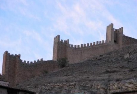  No se a vosotros, pero a mi los castillos me encantan.
Cuando paso delante de alguno no pierdo oportunidad 92