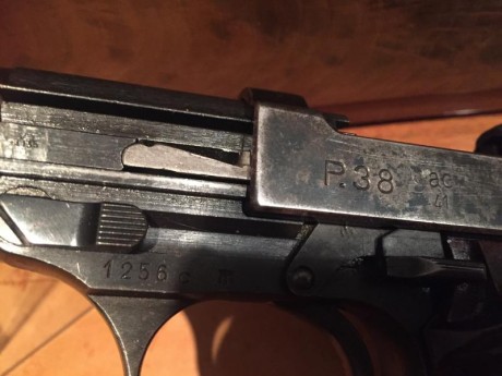Se vende Walther P38 ac41 9para. fabricada en Mayo de 1941, pavon original con todos los numeros y marcajes 11