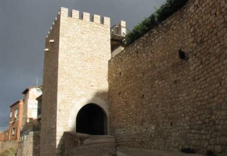  No se a vosotros, pero a mi los castillos me encantan.
Cuando paso delante de alguno no pierdo oportunidad 100