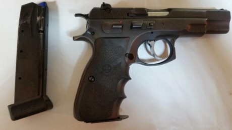 Está en Salamanca 
350€ con envío incluido a península. 00