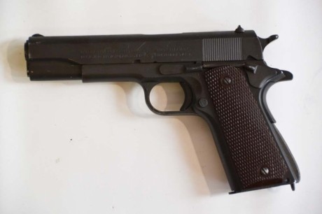 Una fantastica colt de junio 1944 segun su numero de serie.
En un estado casi como nuevo, cañon perfecto! 02