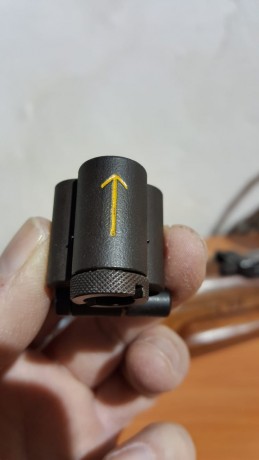 No es mio,  pongo tfno de contacto del dueño para cualquier consulta 

diópter y punto de mira originales 21