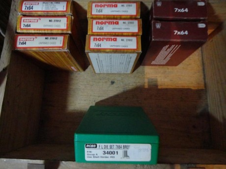 Vendo Dies RCBS calibre 7 X 64 .
291 vainas Norma 7 X 64, algunas de ellas nuevas a estrenar el resto 00