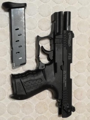 Hola. Vendo pistola detonadora walther p22 9 mm. Muy buen estado, ha disparado unos 45 cartuchos. Está 00