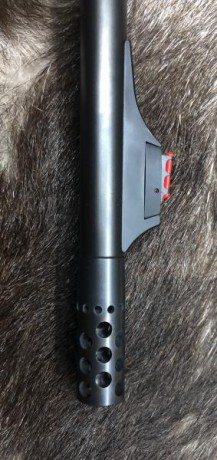 Vendo SAUER s303 classic madera grado 2 seleccionada entre varios rifles, con freno de boca dual break 01