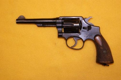 Hola a todos.
Para los expertos en recarga:
Se podria recargar el 38 s&w con dies del 38 SP.
Las medidas 121