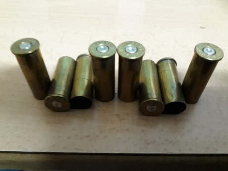 Hola, mejor cambio o venta de vainas del 44Rem mg con un solo disparo, por vainas del 357mg.
65 WW Super
26 00