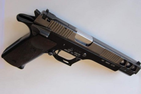 Vendo Pardini GT9 de seis pulgadas en buen estado.
El estado se puede comprobar en las fotos.
El arma 00