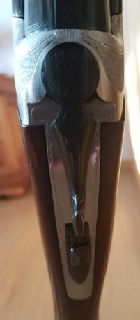 Vendo superpuesta Lamber calibre 12, cañón de 75cm, monogatillo, selector de tiro a 1 y 3 estrellas,expulsora 01