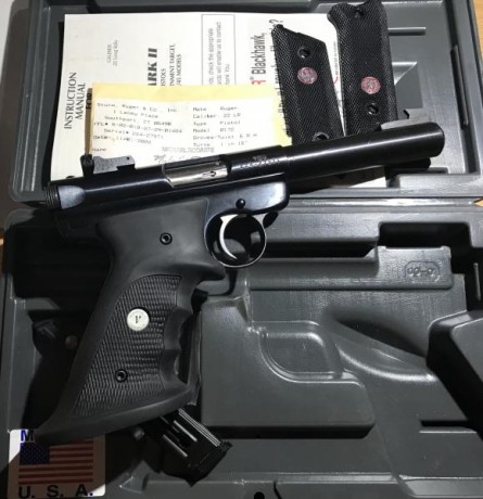 Buenas tardes a todos y feliz navidad. Pues eso, vendo esta estupenda pistola. Es de mi mujer pero ya 01