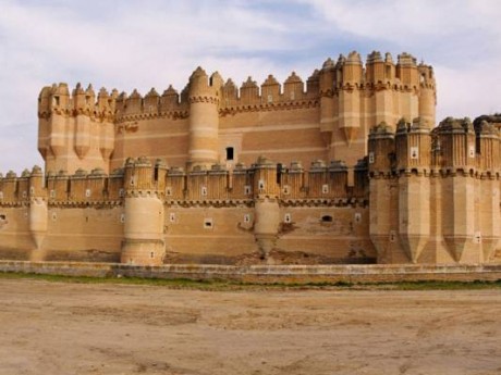 No se a vosotros, pero a mi los castillos me encantan.
Cuando paso delante de alguno no pierdo oportunidad 02