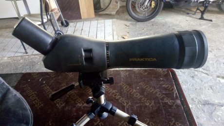 Vendo un telescopio marca Practika de 20 - 60 x 70. El telescopio esta prácticamente nuevo pues solo se 02