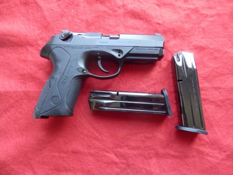 Vendo este arma en perfecto estado de funcionamiento, guiada en licencia F, se puede ver en San Sebastián 00