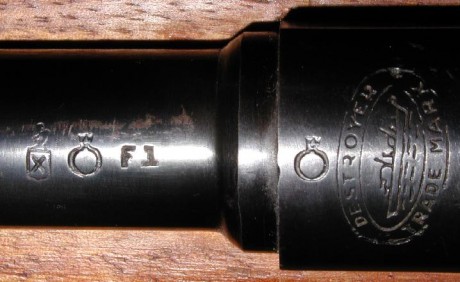 Hace algunos meses cayo en mis manos una carabina Destroyer del 9 Largo, he restaurado las maderas pero 110