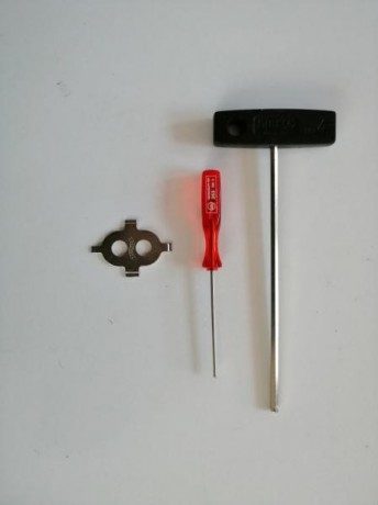 Pues nada... 25 euros puestas en casa. Saludos :clint: 00