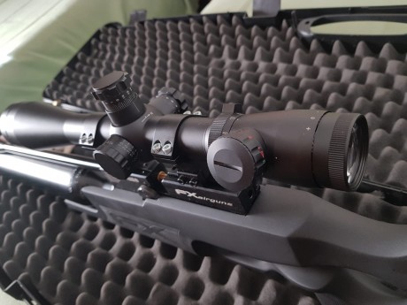 Pongo a la venta un leupold mark4 6-24×50( chino ) se ve bien no hace nieblas a pocos aumenta se ve espectacular 00