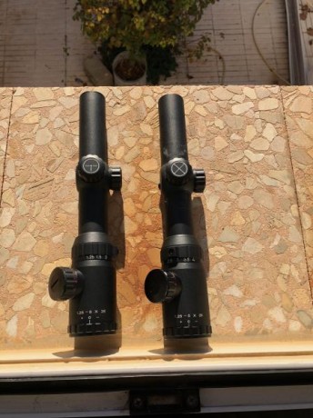 Vendo dos visores tipo Batida 1,25x5x26, marca Visionking , uno con reticula Half mildot y otro de tipo 02