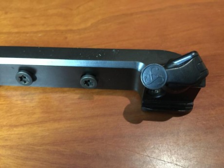 Vendo o cambio montura Sauer ISI Mount para carril Zeiss. Válidas para Sauer 202, 303, etc. 00