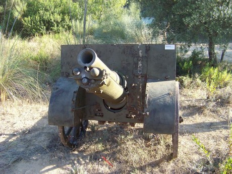 Bien, ayer dia 31 de Julio se rememoro una parte de la batalla del Ebro, la ocurrida en Fayón, y como 20