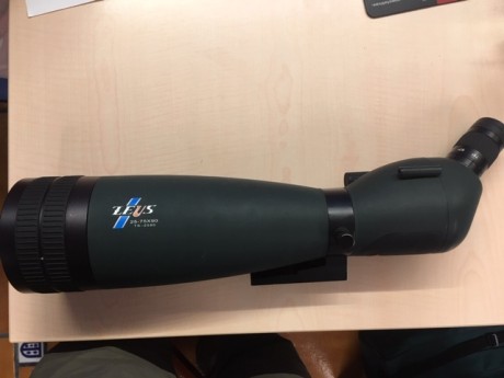 Vendo telescopio para tiro  marca zeus 25-75x90 modelo  TS - 2590
con soorte para tripode y funda incluida 02