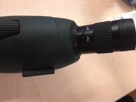 Vendo telescopio para tiro  marca zeus 25-75x90 modelo  TS - 2590
con soorte para tripode y funda incluida 11