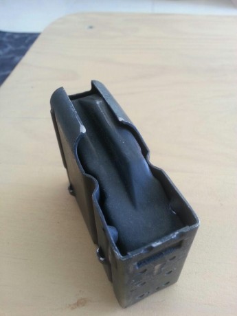 Vendo cargador 5 cartuchos para cetme/G3

25€ puesto en casa 01