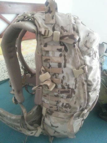 Vendo este modelo de ALTUS del ejercito del aire, tiene unos 35litros de capacidad y pesa apenas 1,6 kg. 10