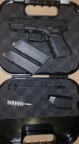 Buenas.
Vendo arma particular Glock 19 3 Generación. Se puede guiar con licencia tipo F.
Viene con maletín 40