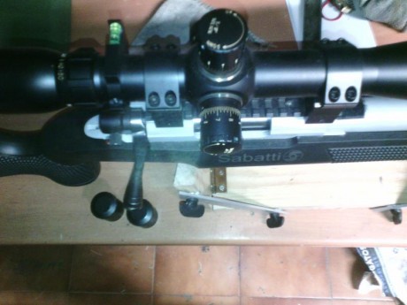 Vendo visor sightron SIII 10-50x60, lo vendo por pasarme a uno de aumentos fijos, el precio serian 700 00