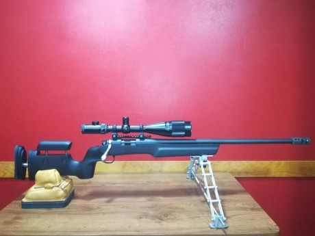 Es un rifle Remington 700 sps con cañon pesado en calibre 308-W , con una longitud de 66cm. ( 26" 01
