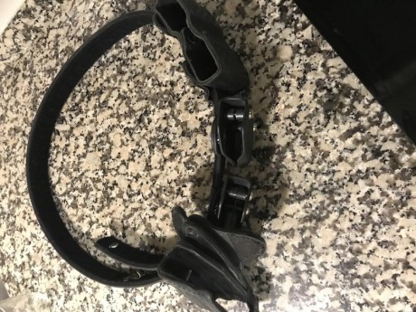 Venta 
Cinturon de piel y velcro interior, IPSC
4 portacargadores;
2 de piel Safariland
2 de Platico orientable 00