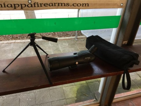 Hola pongo a la venta visor impecable BRESSER 20 60x60 mas soporte extra de pinza extensible.   135 euros 01