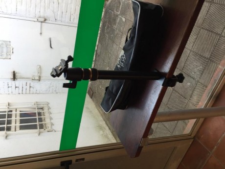 Hola pongo a la venta visor impecable BRESSER 20 60x60 mas soporte extra de pinza extensible.   135 euros 12