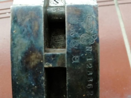 Buenos días.
No sabía en que apartado del foro escribir, si en este de colección o en de las armas de 82