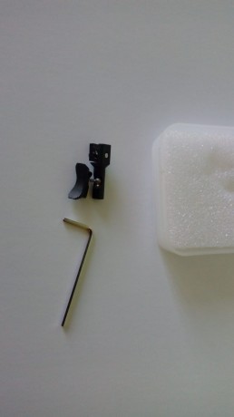 Hola .un amigo del club pone a la venta varios artículos de tiró
- culata de nogal para carabinas anschuz 20