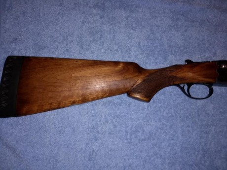 Paralela aramberri compac calibre 20-76. Monogatillo, expulsora, banda alta, delantera cola de castor. 01